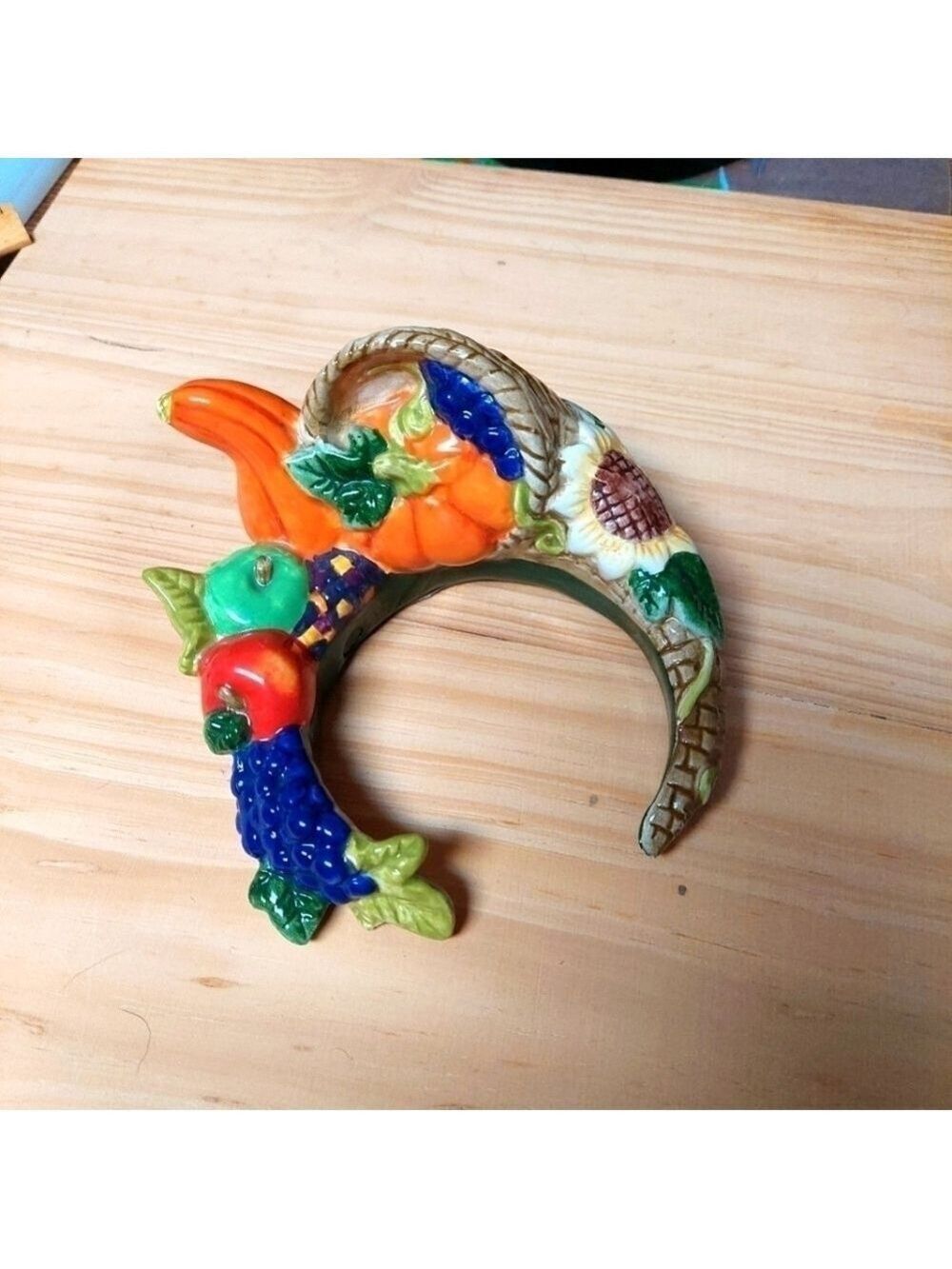Vintage* Ceramic Cornucopia Candle Clutcher